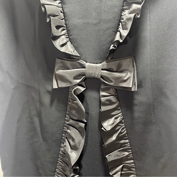 Rickie Freeman for Teri Jon Black Crepe cocktail Dress size 14. - Picture 2 of 7